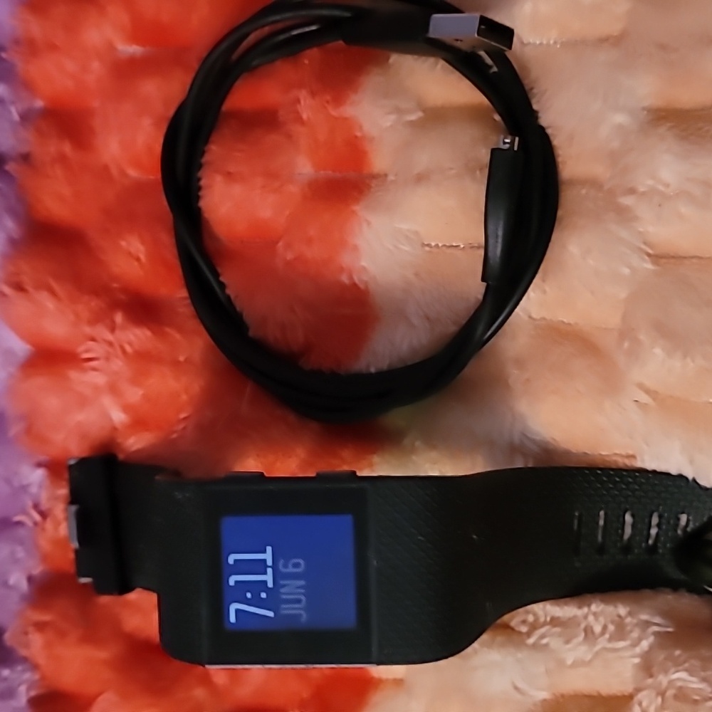 Fitbit Surge FB501 Fitness Superwatch Tracker Gunmetal Black Band‎ Heart Rate